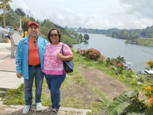 Tour A Guatapé Desde Medellín Con Visita A La Piedra El Peñón De Guatapé, ¡Atrévete y viajemos el lunes 27 de febrero de 2023!