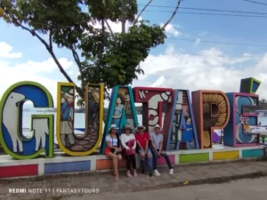 Tour A Guatapé Desde Medellín Con Visita A La Piedra El Peñón De Guatapé, ¡Comparte en familia el jueves 16 de marzo de 2023!