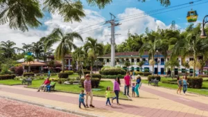 Excursión Terrestre Al Eje Cafetero Desde Medellín, ¡Listos para viajar el viernes 21 de junio de 2024!