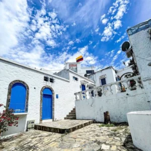 Santorini + Rafting, Día De Sol Al Santorini Colombiano Desde Medellín, ¡Vívelo este jueves 1 de mayo de 2025!