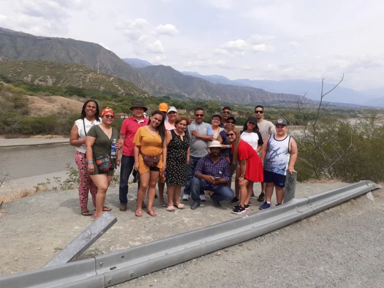 Tour Cultural Santa Fe De Antioquia Con Visita Al Puente De Occidente Y Centro Histórico, ¡Descubre este destino el domingo 20 de septiembre de 2026!