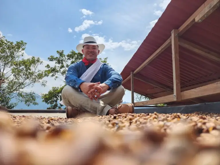 Coffee Tour En Medellín, Tour Del Café, Cata De Café En Finca Cafetera, ¡Viaja este jueves 13 de agosto de 2026!