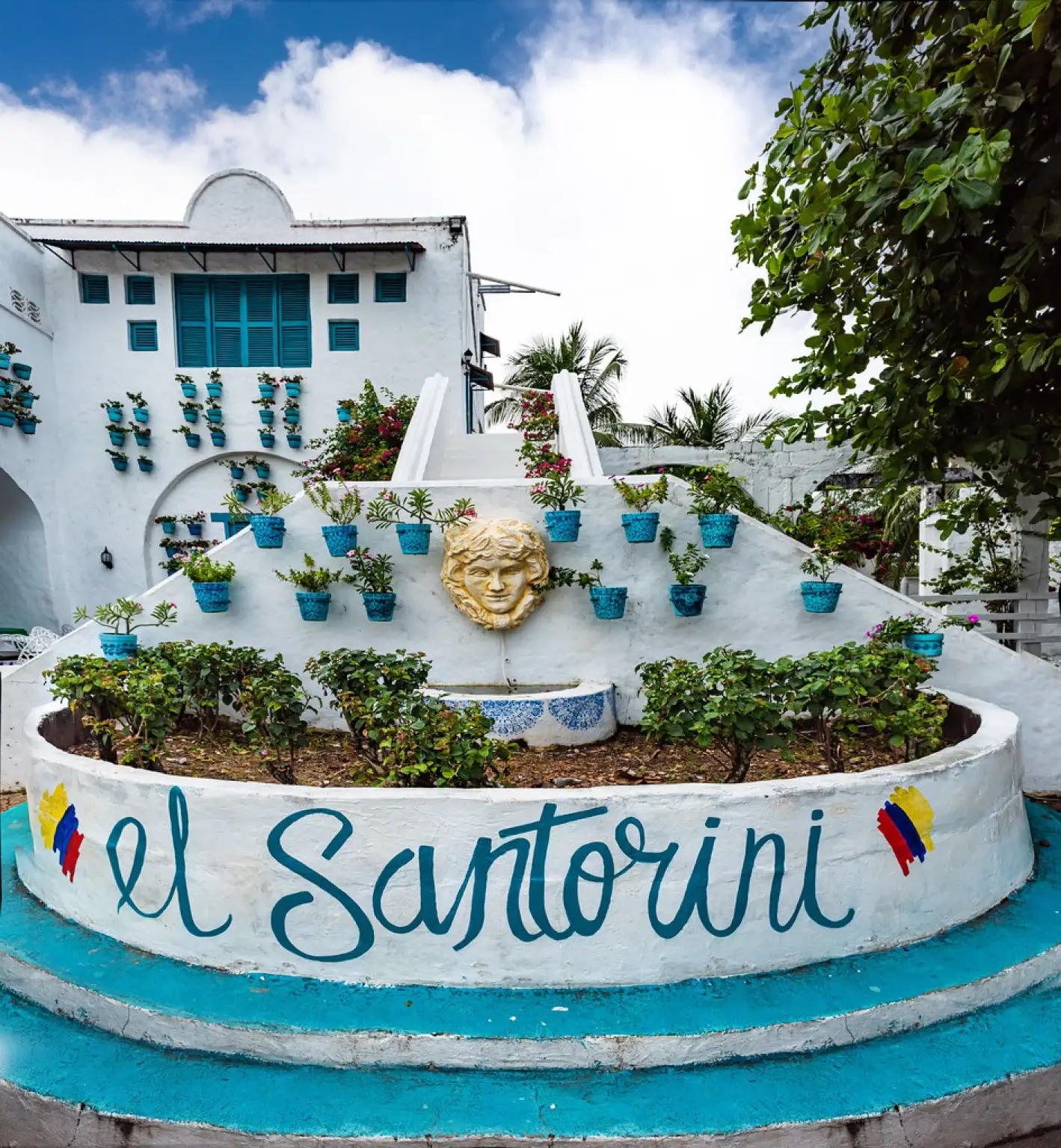 Día De Sol Al Santorini Colombiano Desde Medellín, ¡Únete este domingo 19 de julio de 2026!