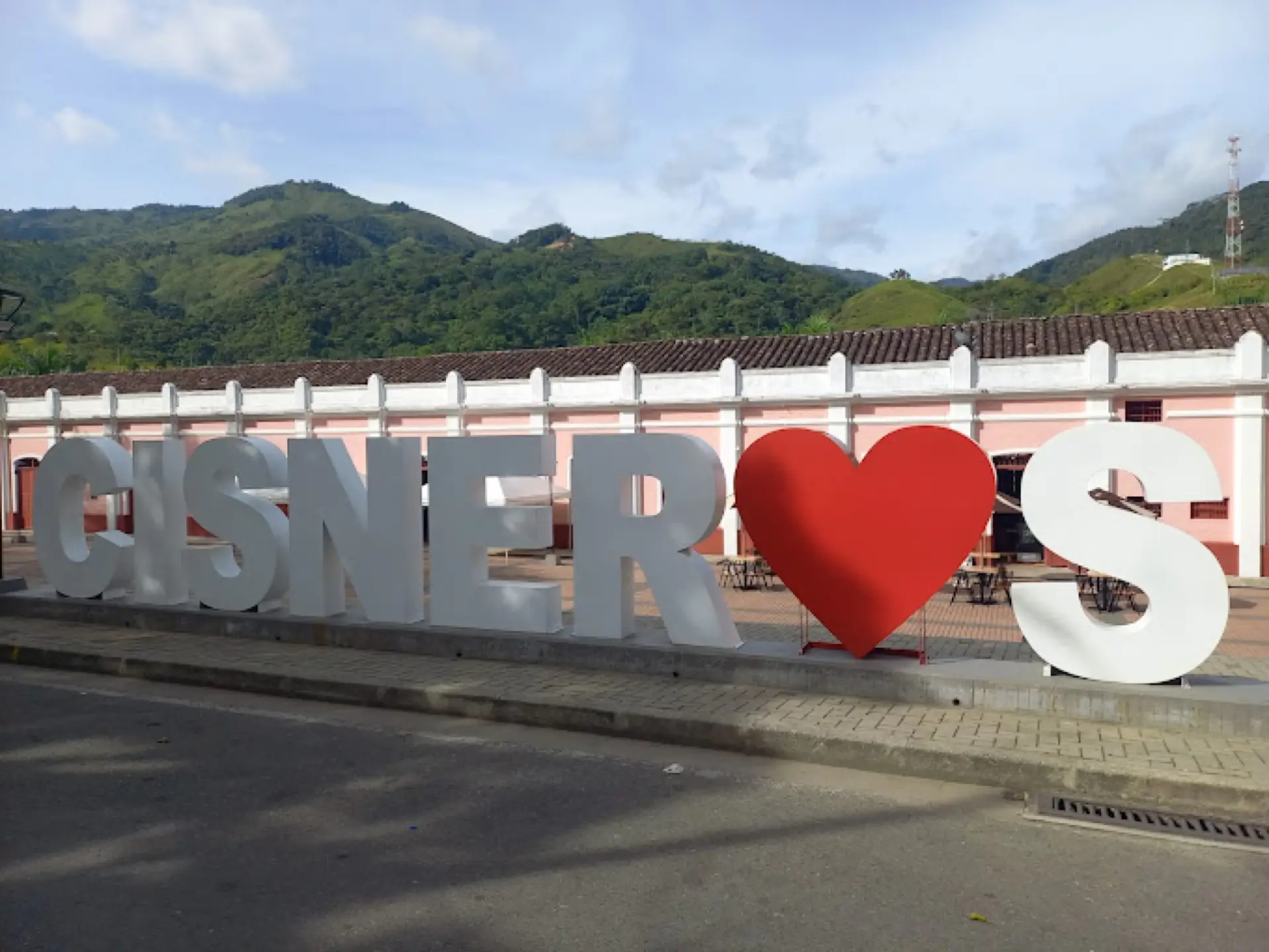 Recorriendo Cisneros, ¡Viaja el domingo 2 de agosto de 2026!