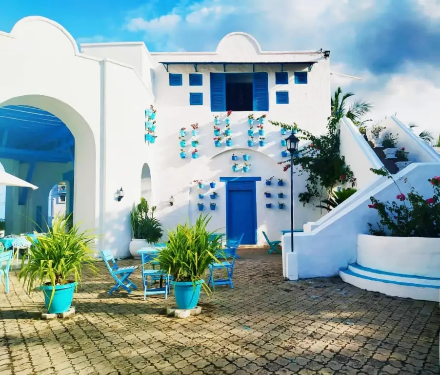 Santorini + Rafting, Día De Sol Al Santorini Colombiano Desde Medellín, ¡Empaca tu maleta y vámonos el domingo 16 de agosto de 2026!