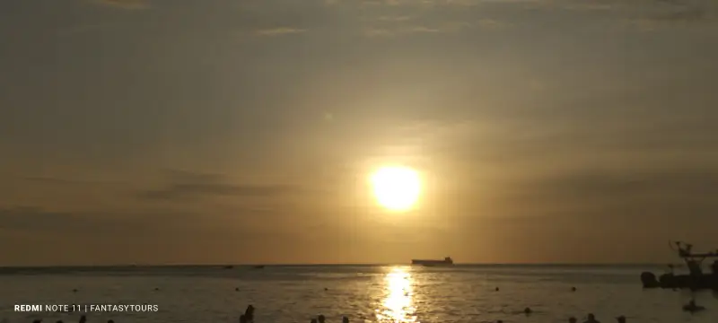 Plan Familiar A Coveñas | Abrazar El Sol Y El Mar, Mejor Juntos, ¡Comparte en familia el viernes 14 de agosto de 2026!