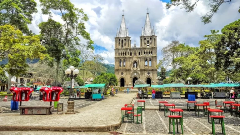 Tour A El Jardín, Antioquia, ¡Empaca tu maleta y vámonos el sábado 1 de agosto de 2026!