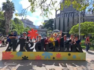 City Tour Medellín + Comuna13: Historia, Cultura Y Transformación Viva, ¡Viaje programado para el miércoles 16 de septiembre de 2026!