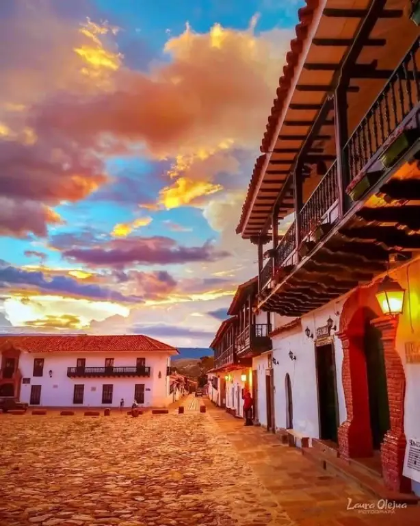 Excursión A Boyacá, Conociendo Villa De Leyva, La Catedral De Sal Y Ráquira, ¡Viaja el miércoles 11 de noviembre de 2026!