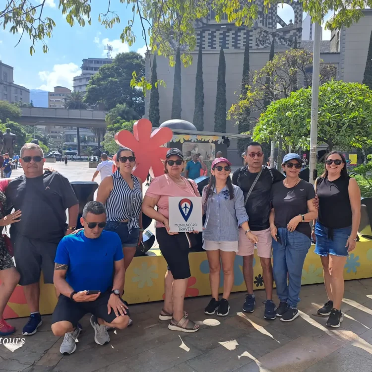 City Tour Medellín + Comuna13: Historia, Cultura Y Transformación Viva, ¡Vamos a disfrutarlo el martes 19 de mayo de 2026!