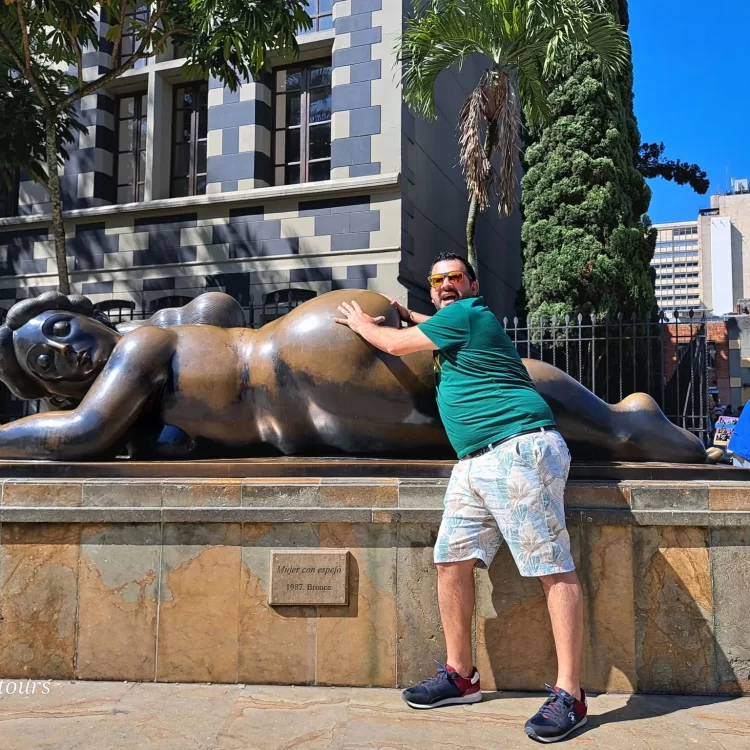 City Tour Por Medellín, Conociendo La Ciudad De La Eterna Primavera, ¡Viaja el sábado 28 de octubre de 2023!