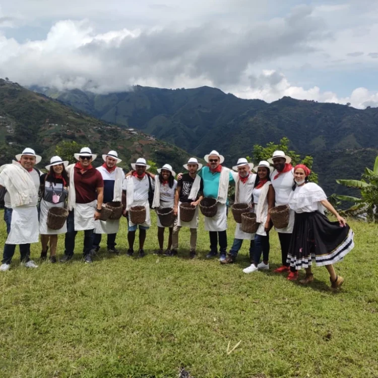 Coffee Tour En Medellín - Experiencia Cafetera Tour Del Café, ¡Únete este sábado 1 de abril de 2023!