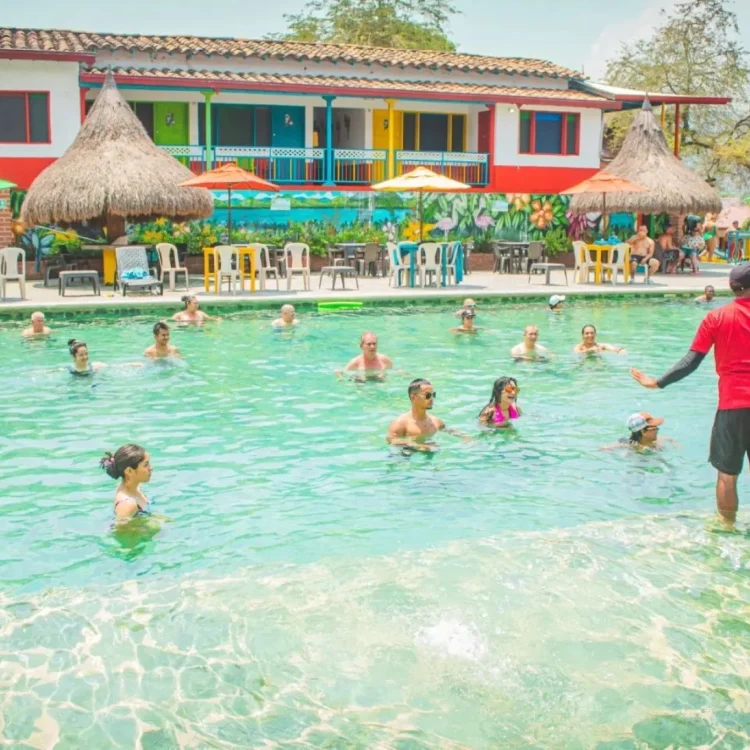Día De Sol Hostería Acuarela De Río, ¡Empaca tu maleta y vámonos el sábado 3 de mayo de 2025!