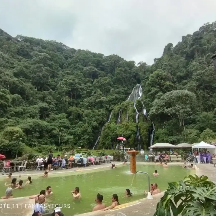 Dia De Sol Termales De Santa Rosa De Cabal, ¡Listos para viajar el lunes 12 de octubre de 2026!
