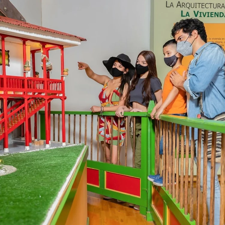 Excursión Terrestre Al Eje Cafetero Desde Medellín, Con Ingreso A Panaca, Filandia, Termales De Santa Rosa Y Parque Del Café, ¡Atrévete y viajemos el viernes 1 de septiembre de 2023!