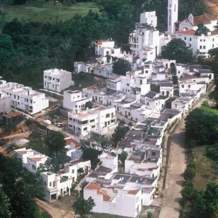 Nápoles & Santorini, ¡Vamos a disfrutarlo el viernes 3 de abril de 2026!