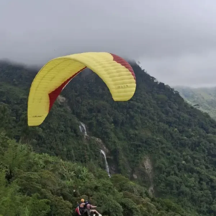 Parapente, ¡Viaja el sábado 12 de septiembre de 2026!
