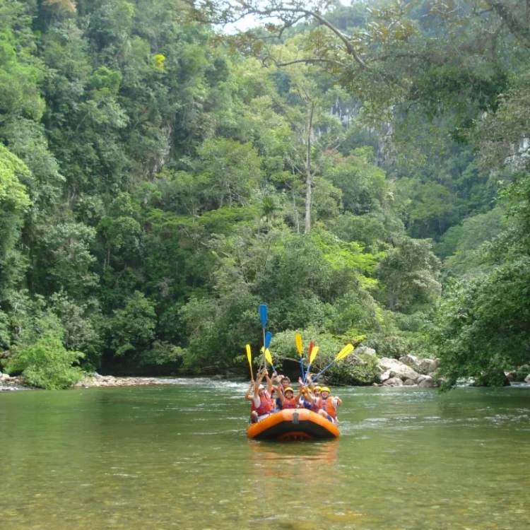 Santorini + Rafting, Día De Sol Al Santorini Colombiano Desde Medellín, ¡Acompáñanos el domingo 15 de marzo de 2026!