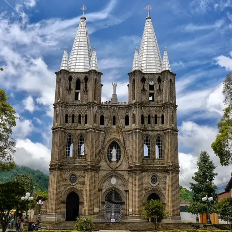 Tour A El Jardín, Antioquia, ¡Viaja este domingo 24 de mayo de 2026!
