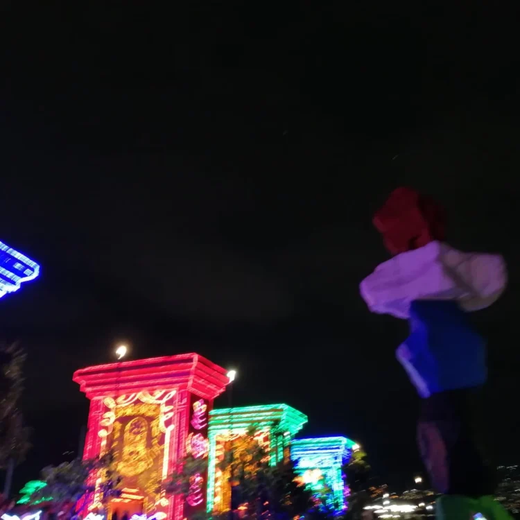 Tour De Luces En Medellín 2022, Tour Navideño Por Los Principales Alumbrados De Medellín, Envigado O Itagui, ¡Disfrútalo este viernes 6 de enero de 2023!