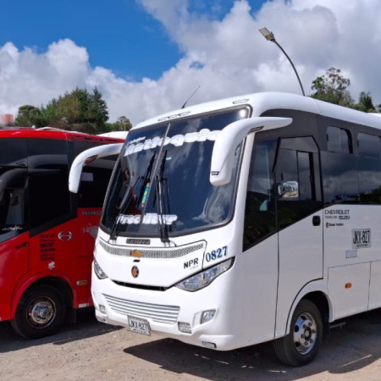 Transporte Puerta A Puerta Seguro Y Confiable | Viaja Sin Estrés, ¡Listos para viajar el viernes 27 de marzo de 2026!